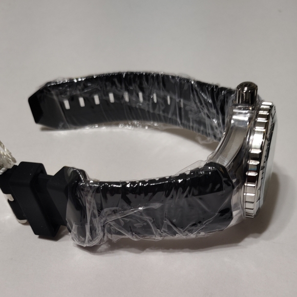 Invicta Line of TechnoMarine NWT Turquoise Cruise Swiss Mvt 47.8mm Men's Watch. - Picture 6 of 9